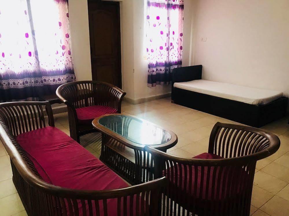 Fabexpress Barday'S Inn Calangute Exterior foto